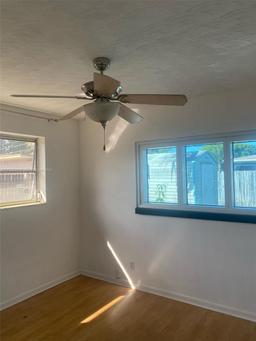 Picture of 625 W Dayton Cir, Fort Lauderdale, FL 33312