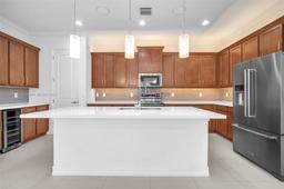 Picture of 1291 SW 113Th Way, Pembroke Pines, FL 33025