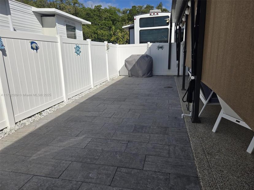 Picture of 325 Calusa Street Lot 353, Key Largo FL 33037