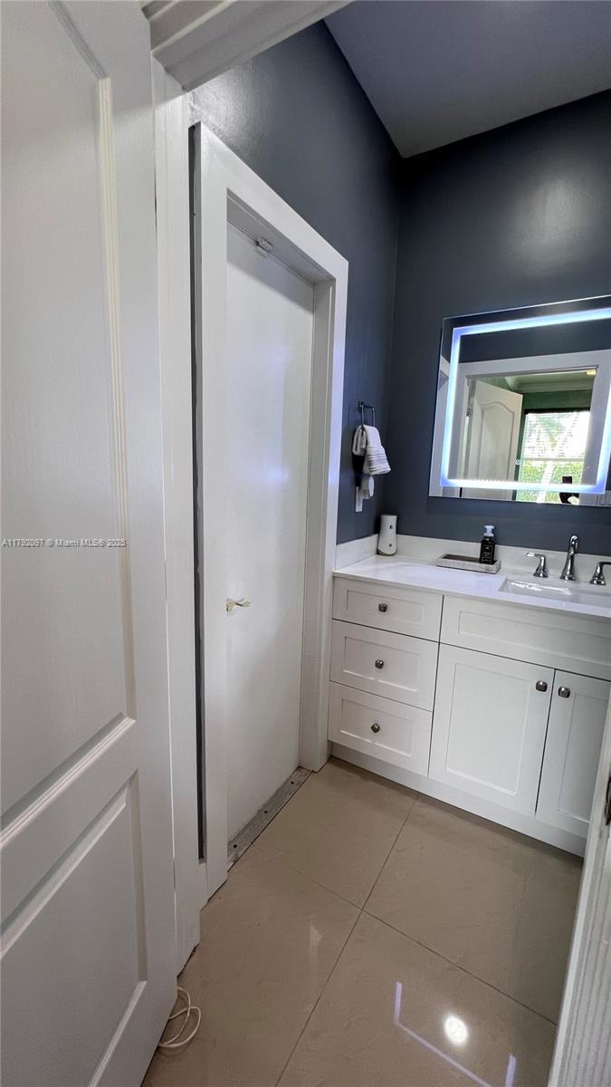 Picture of 16491 SW 64Th Ter, Miami FL 33193
