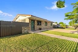 Picture of 11981 SW 178Th Ter, Miami, FL 33177