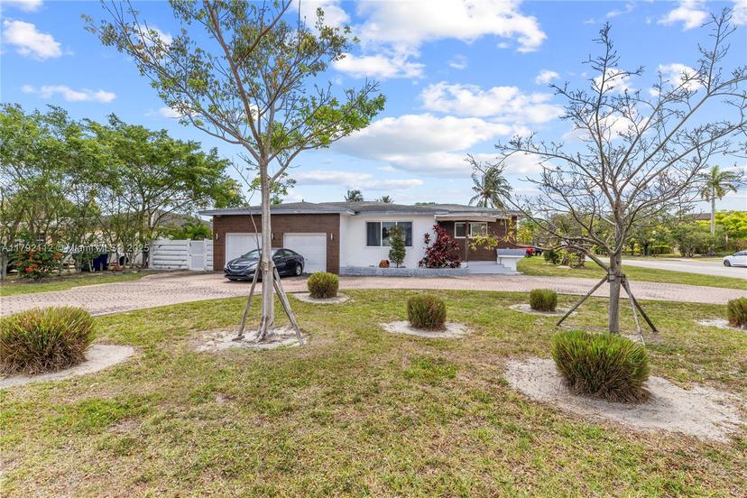 Picture of 6690 Miramar Pkwy, Miramar FL 33023