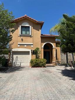 Picture of 19404 NW 79Th Ct, Hialeah, FL 33015