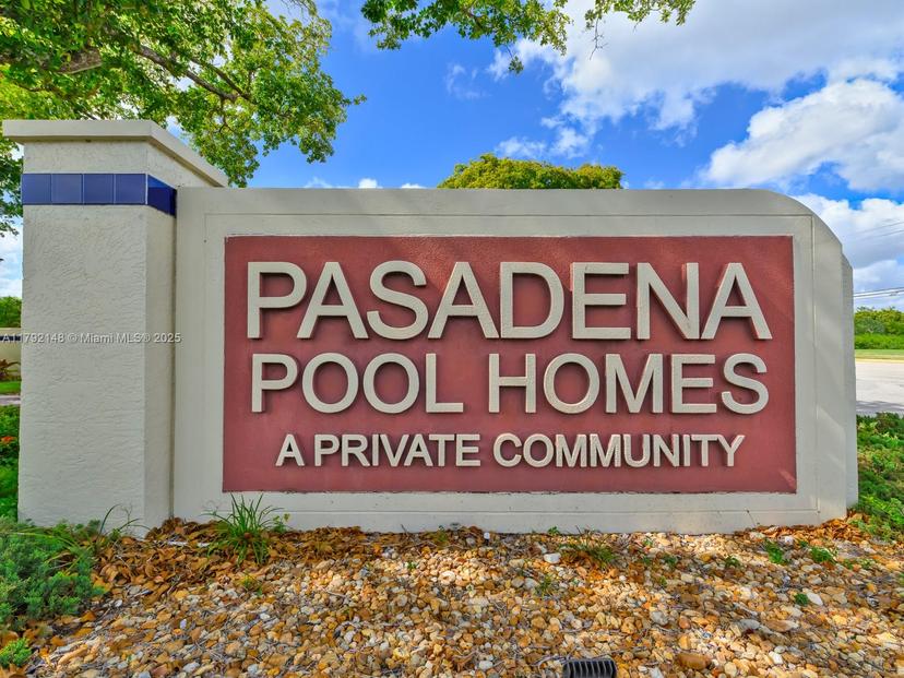 Picture of 701 SW 113Th Ave, Pembroke Pines FL 33025