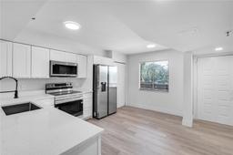 Picture of 14475 Strathmore Ln # 305, Delray Beach, FL 33446