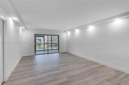 Picture of 14475 Strathmore Ln # 305, Delray Beach, FL 33446