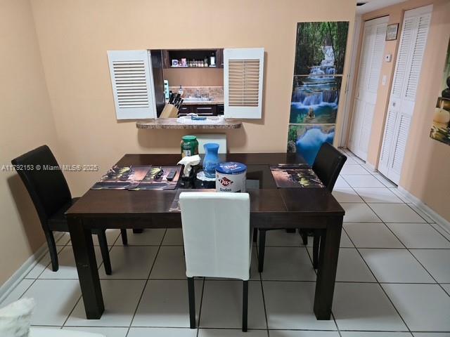 Picture of 14401 N Kendall Dr # 111N, Miami FL 33186