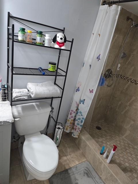 Picture of 14401 N Kendall Dr # 111N, Miami FL 33186