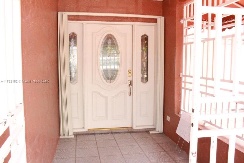 Picture of 1623 SW 138Th Ct, Miami FL 33175