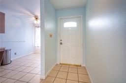 Picture of 862 NW 81St Ter # 6, Plantation, FL 33324