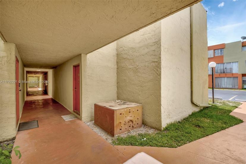 Picture of 9331 SW 4Th St # 116A, Miami FL 33174