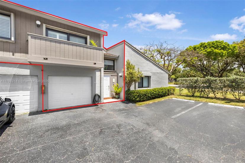 Picture of 10761 SW 113Th Pl # 102D, Miami FL 33176