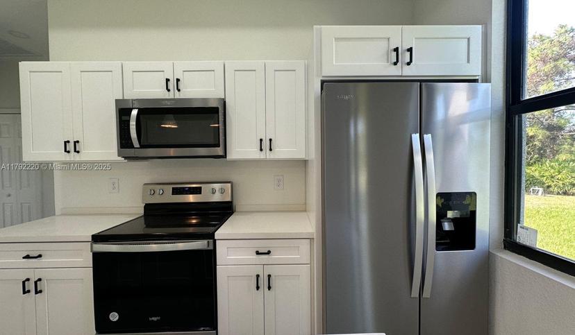 Picture of 2713 56Th St W, Lehigh Acres FL 33971