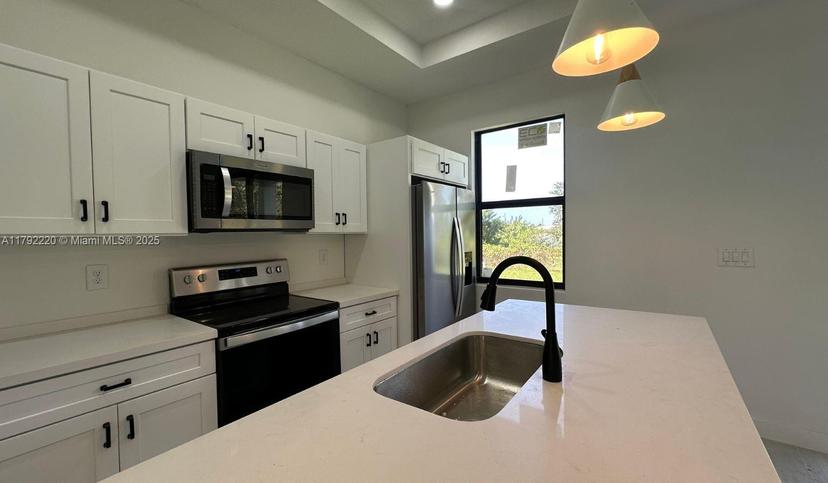 Picture of 2713 56Th St W, Lehigh Acres FL 33971