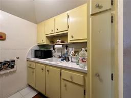 Picture of 50 NW 204Th St # 24, Miami Gardens, FL 33169