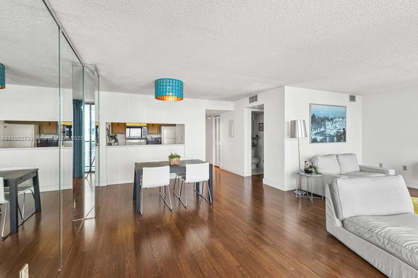 Picture of 600 NE 36Th St # 1810, Miami FL 33137