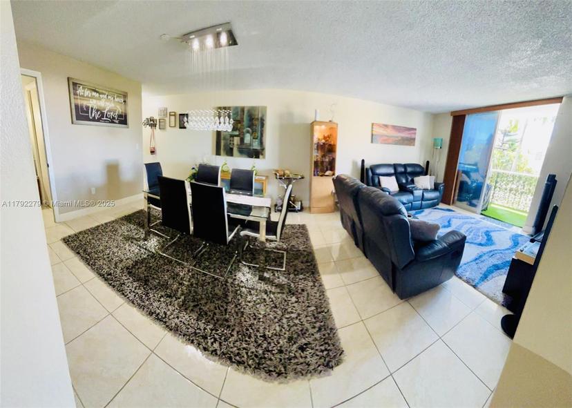 Picture of 7705 Abbott Ave # 206, Miami Beach FL 33141