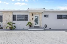 Picture of 9365 SW 44Th St, Miami, FL 33165