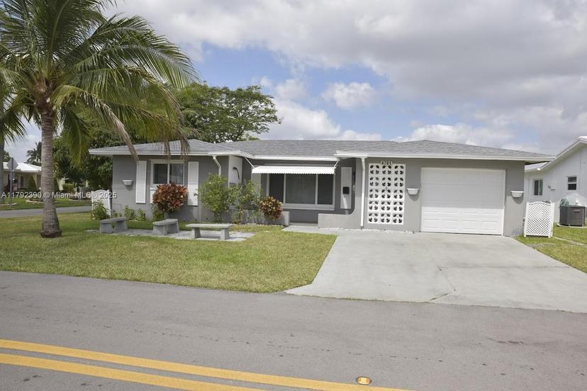 Picture of 4701 NW 43Rd Av, Tamarac FL 33319