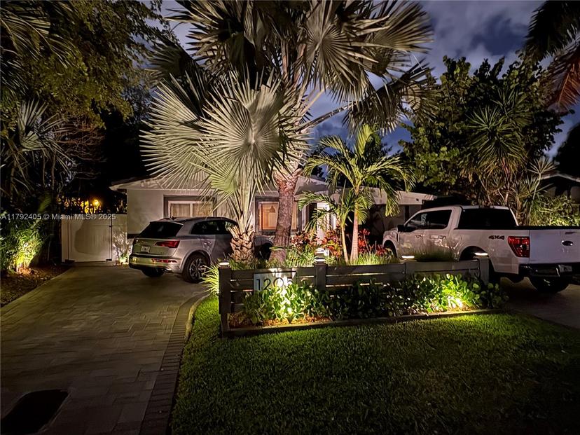 Picture of 1205 NE 17Th Ter, Fort Lauderdale FL 33304