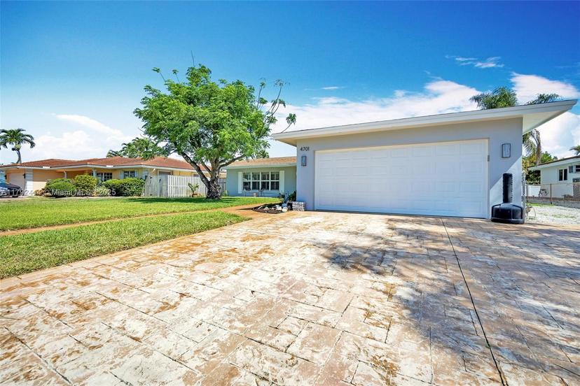 Picture of 4701 Garfield St, Hollywood FL 33021