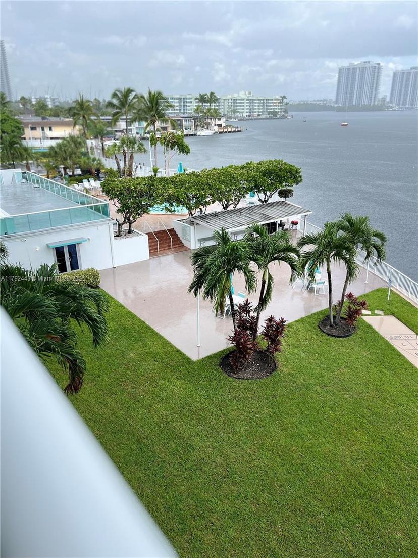 Picture of 2841 NE 163Rd St # 407, North Miami Beach FL 33160