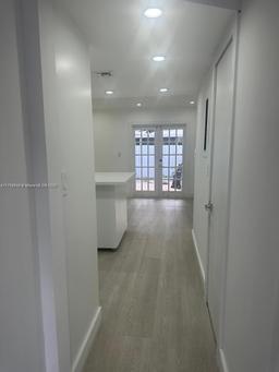 Picture of 12025 SW 10Th St # 204, Miami, FL 33184