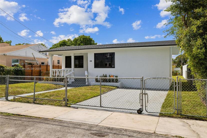 Picture of 1384 NW 55Th Ter, Miami FL 33142