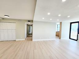 Picture of 250 174Th St # 1618, Sunny Isles Beach, FL 33160