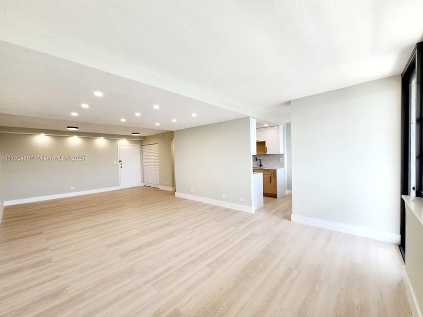 Picture of 250 174Th St # 1618, Sunny Isles Beach FL 33160