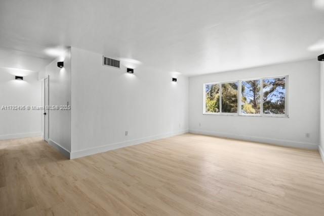 Picture of 14820 Naranja Lakes Blvd, Homestead FL 33032