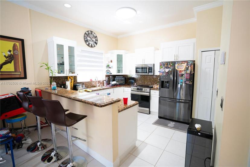 Picture of 16002 SW 103Rd Ln, Miami FL 33196