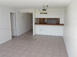 Picture of 555 NE 15Th St # 33H, Miami, FL 33132