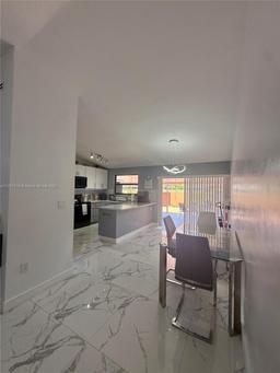 Picture of 14712 SW 84Th Ter, Miami, FL 33193