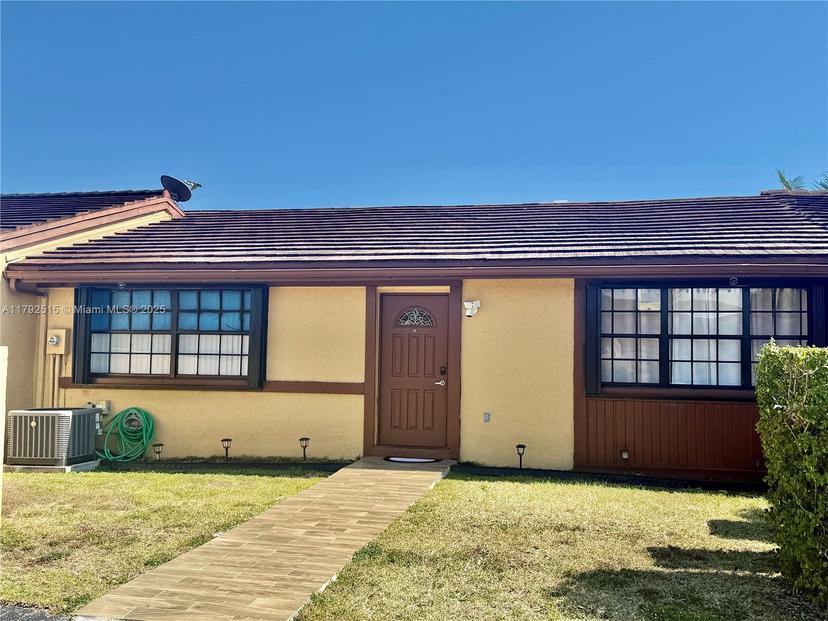 Picture of 14712 SW 84Th Ter, Miami FL 33193