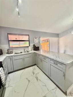 Picture of 14712 SW 84Th Ter, Miami, FL 33193