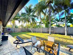 Picture of 3699 Lakeview Blvd, Delray Beach, FL 33445
