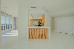Picture of 4100 Island Blvd # 1402, Aventura, FL 33160