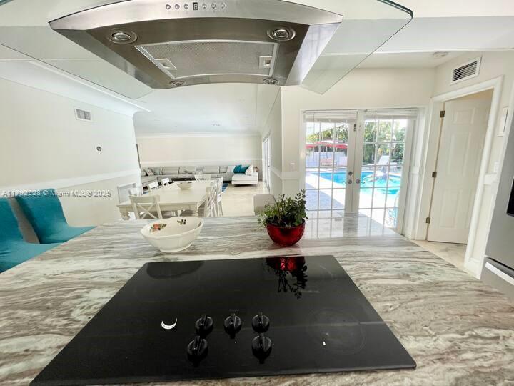 Picture of 416 N Rainbow Dr, Hollywood FL 33021