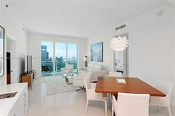 Picture of 950 Brickell Bay Dr # 4905, Miami, FL 33131