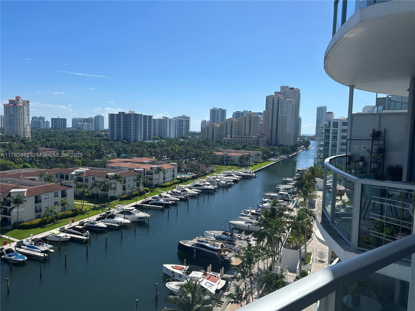 Picture of 3029 NE 188Th St # 905, Aventura, FL 33180