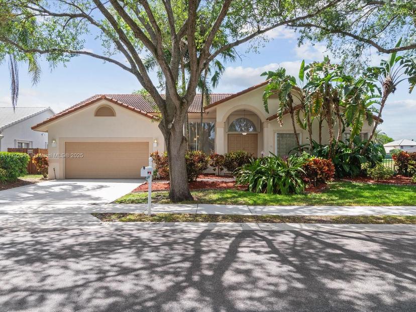 Picture of 1230 SW 102Nd Ave, Pembroke Pines FL 33025