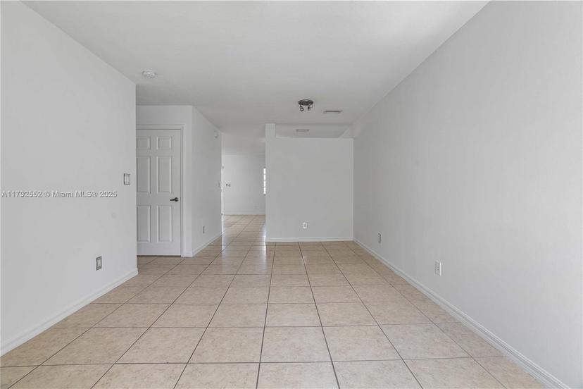 Picture of 330 SW 2Nd Ave # 3, Hallandale Beach FL 33009
