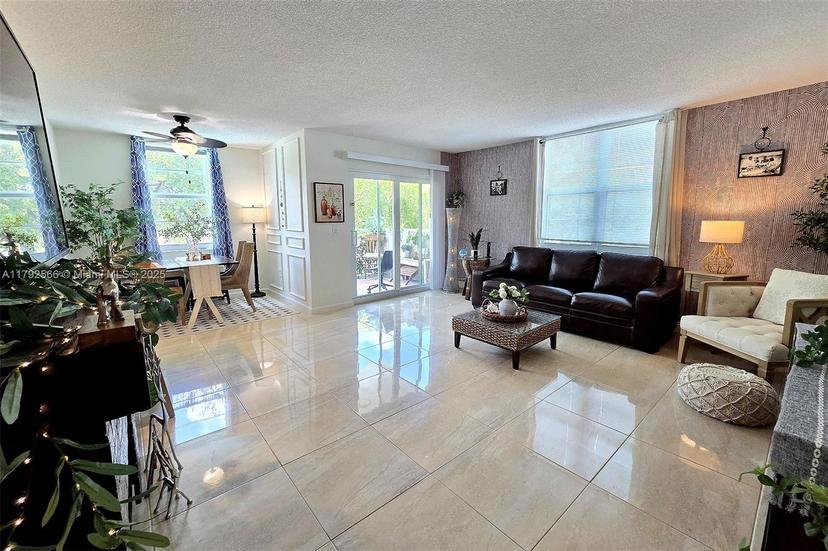 Picture of 6000 NE 22Nd Way # 3B, Fort Lauderdale FL 33308