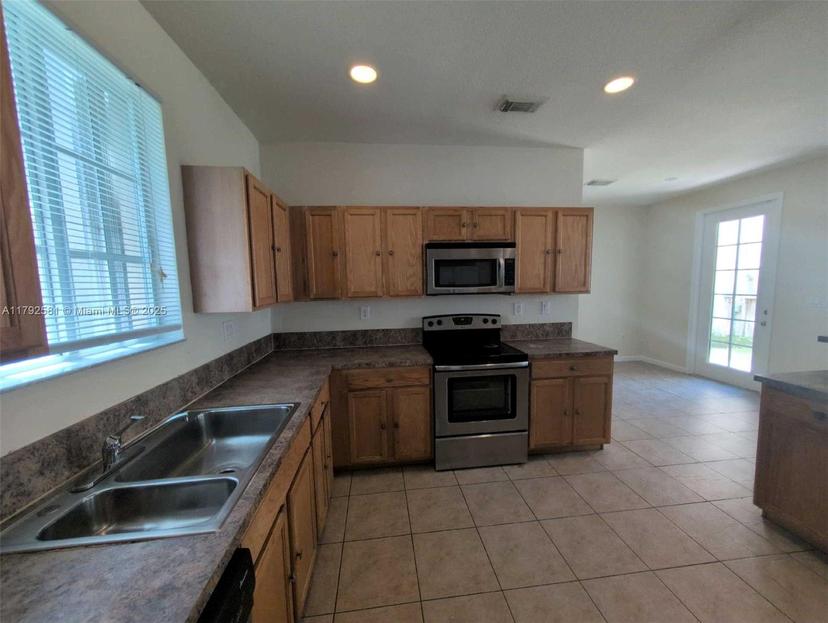 Picture of 27056 SW 140Th Pl, Homestead FL 33032