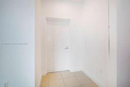 Picture of 7280 SW 90Th St # 703, Miami, FL 33156