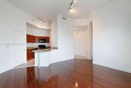 Picture of 7280 SW 90Th St # 703, Miami, FL 33156