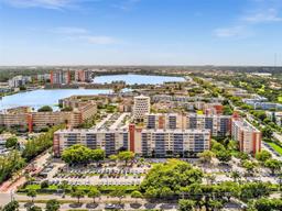 Picture of 1780 NE 191St St # 2, Miami, FL 33179