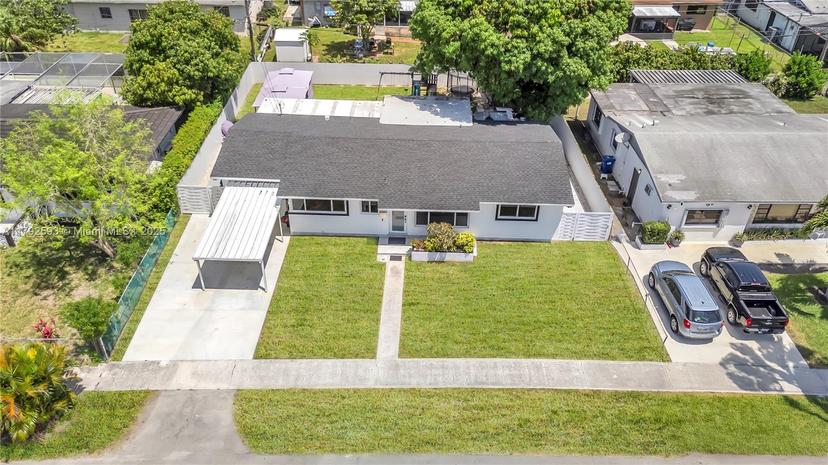 Picture of 1361 NW 98Th Ter, Miami FL 33147