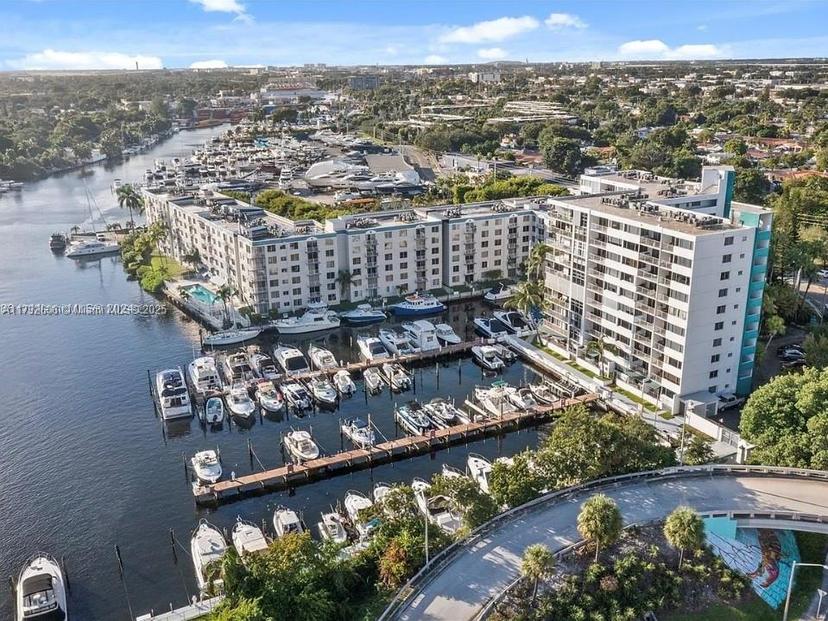 Picture of 1700 NW N River Dr # 501, Miami FL 33125